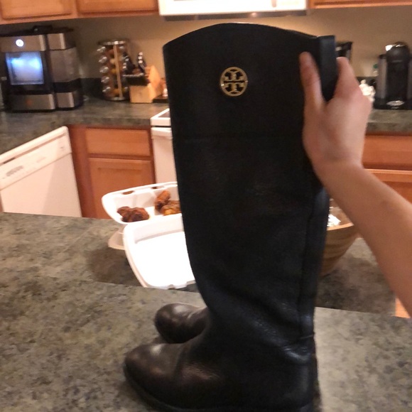 Tory Burch black boots - Picture 2 of 4